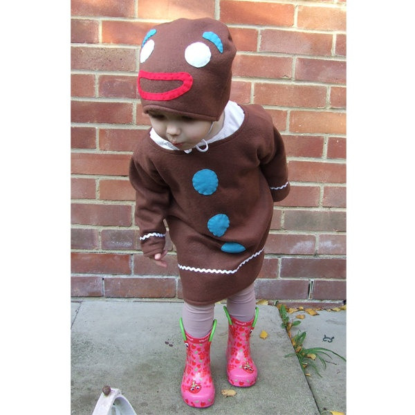 Gingerbread Man Costume DIY
 1000 ideas about Gingerbread Man Costumes on Pinterest