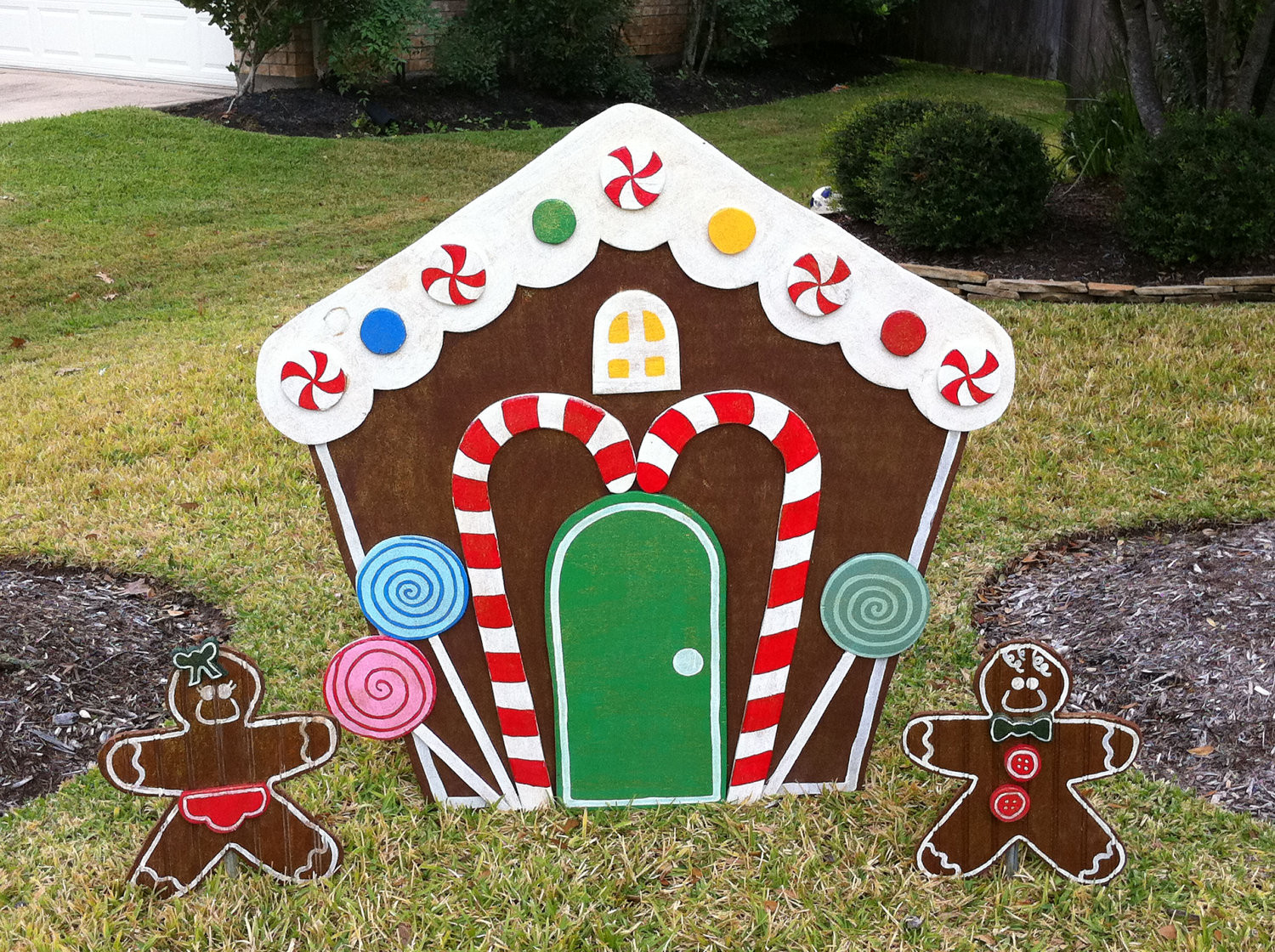 Gingerbread Outdoor Christmas Decorations
 Gingerbread House Yard Art Christmas Decoration