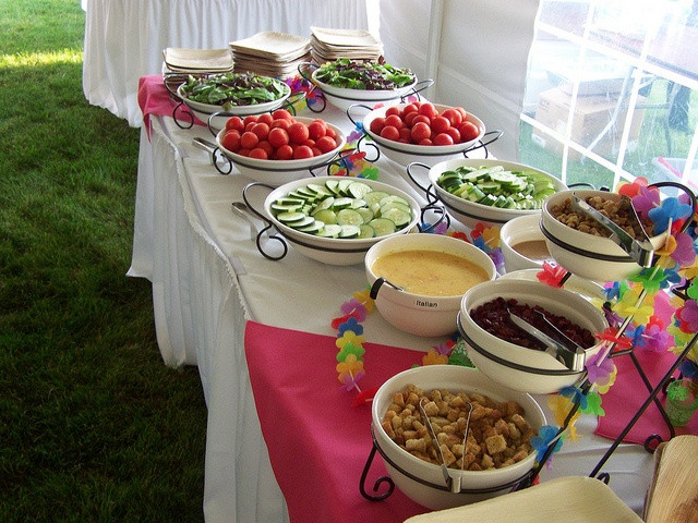 Graduation Party Food Ideas For A Crowd
 97 best Graduation Party Food images on Pinterest