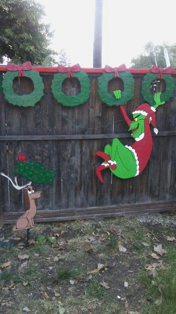 Grinch Christmas Lights Outdoor
 17 Best ideas about Christmas Yard Art on Pinterest