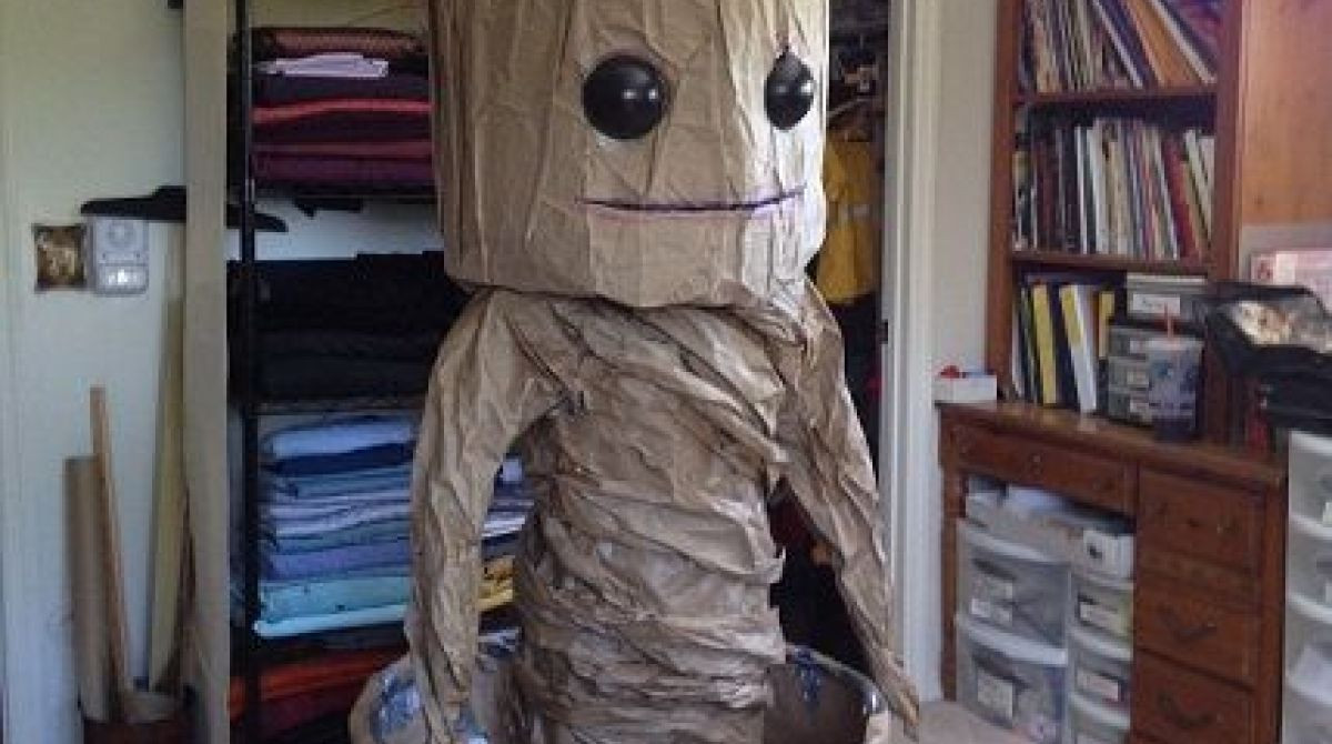 Groot Costume DIY
 DIY Dancing Baby Groot costume