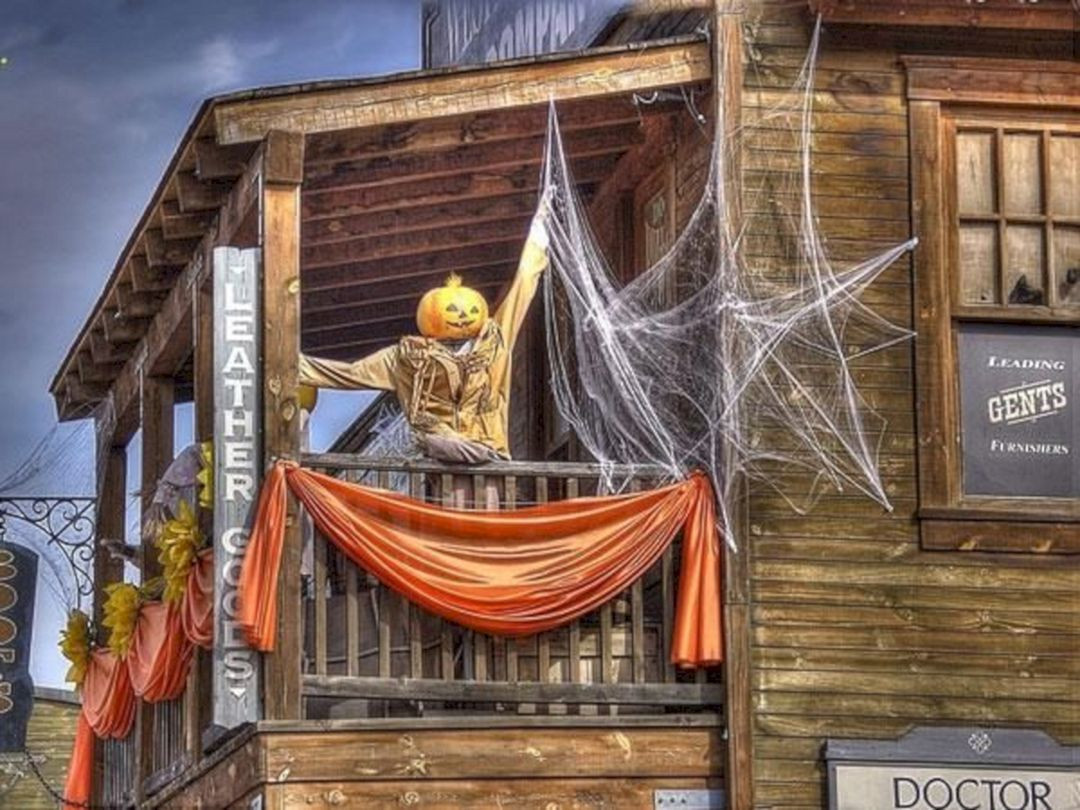 Halloween Balcony Decorations
 24 Awesome Apartment Balcony Decorations For Amazing