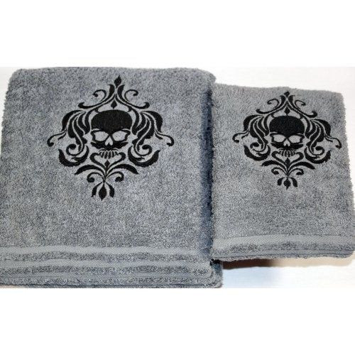 Halloween Bathroom Towels
 Skull Gothic Halloween Bath Towel Set Everything