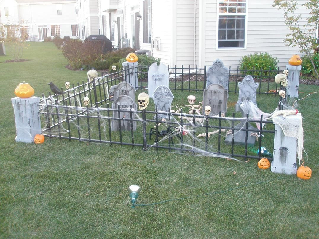 Halloween Cemetery Fence Ideas
 cemetery fences and gates