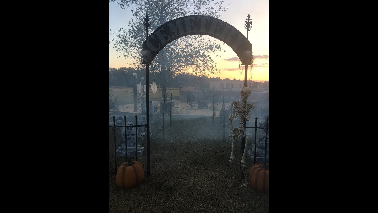 Halloween Cemetery Gate
 Halloween Cemetery gate sign