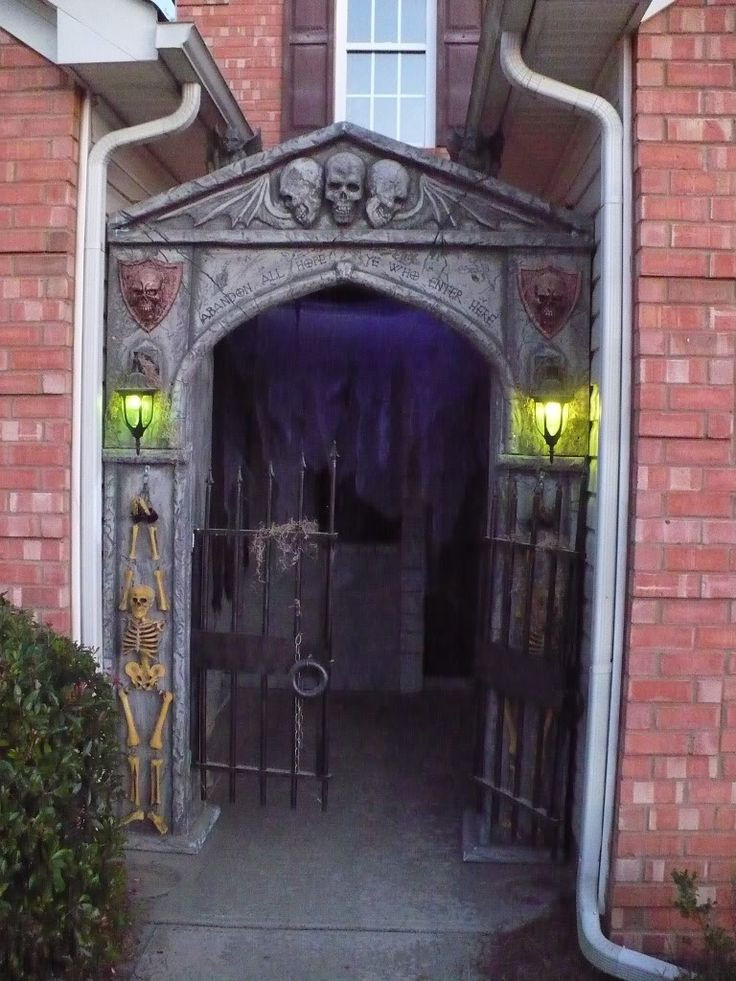 Halloween Cemetery Gate
 17 best images about Halloween Cemetery Gates Arches