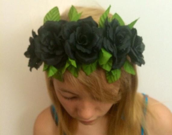 Halloween Costumes With Flower Crowns
 Halloween Garden Rose Flower Crown Costume by