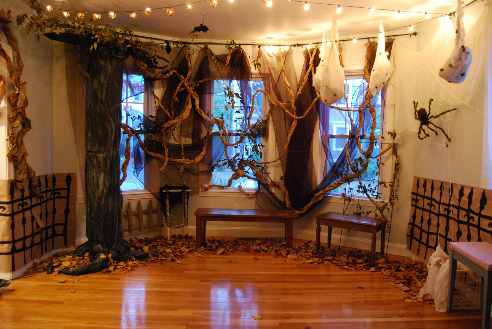 Halloween Decor Indoor
 Scary Indoor Outdoor Halloween Decorations Ideas 2016 best
