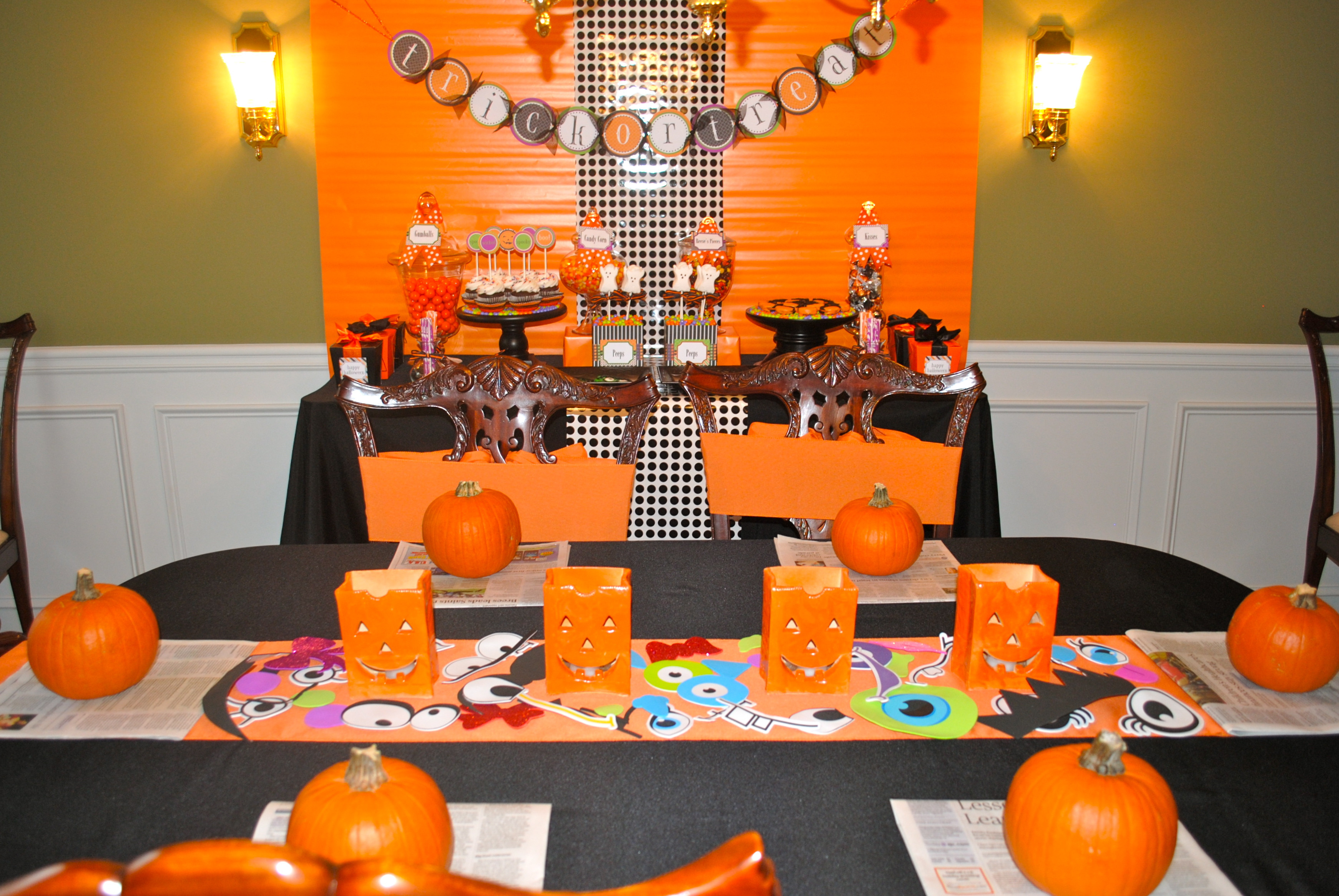 Halloween Decoration Ideas For Party
 Sweet Not Spooky Halloween Party Activities