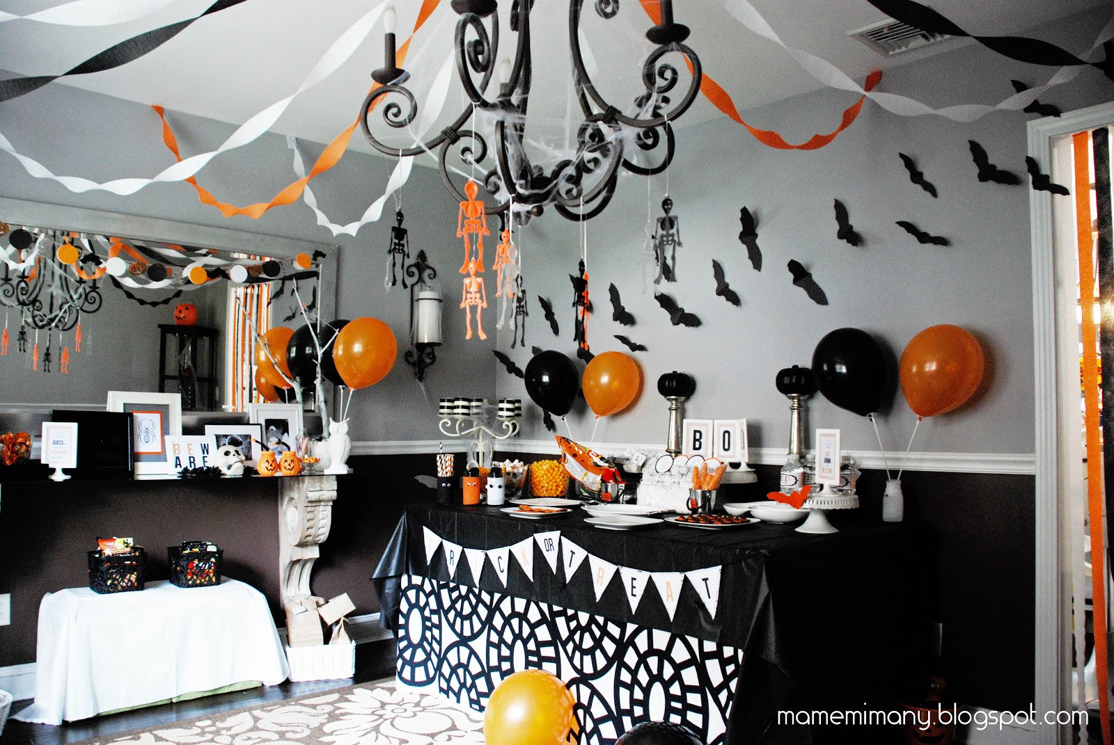 Halloween Decoration Ideas For Party
 MaMeMima real party a halloween party