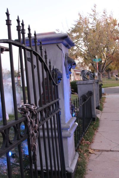 Halloween Fence Prop
 best images about Halloween I Adore on Pinterest