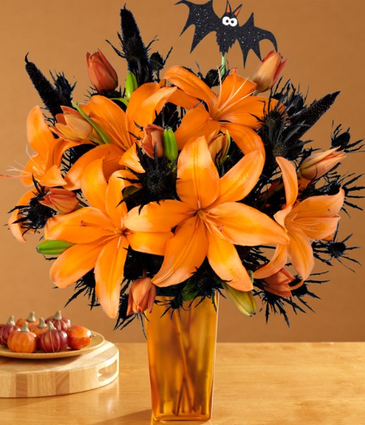 Halloween Flower Arrangement
 Trick or Treat Adult Style 3 DIY Centerpieces to Make