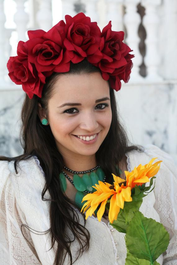 Halloween Flower Crown
 Red Rose Flower Crown Headband Frida Costume par LoveCarolineO