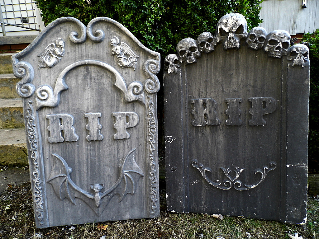 Halloween Grave Stone
 2 Tombstones Halloween Prop