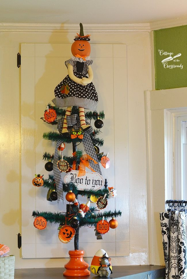 Halloween Kitchen Decorations
 Best 25 Halloween trees ideas on Pinterest