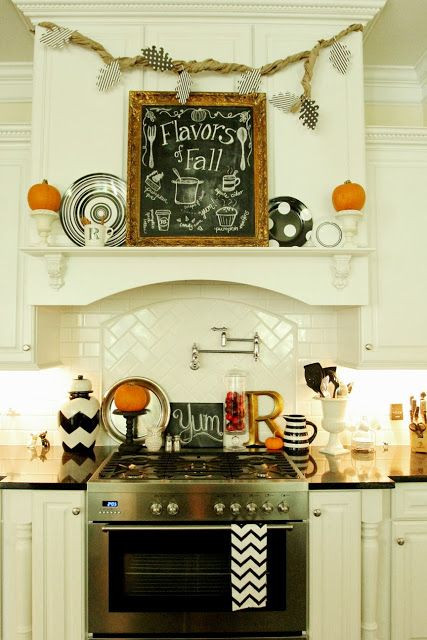 Halloween Kitchen Decorations
 17 Best ideas about Fall Kitchen Decor on Pinterest