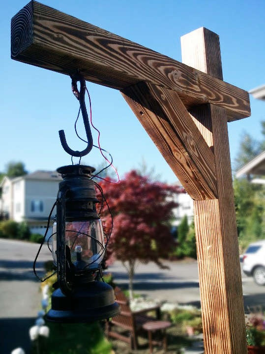 Halloween Lamp Post Decorations
 123 best images about DIY Halloween Props on Pinterest