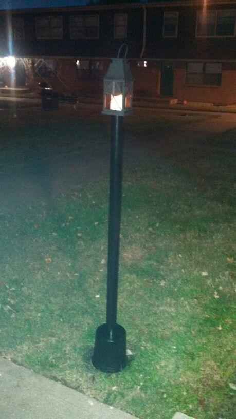 Halloween Lamp Post
 Posts Lamps and Pvc pipes on Pinterest