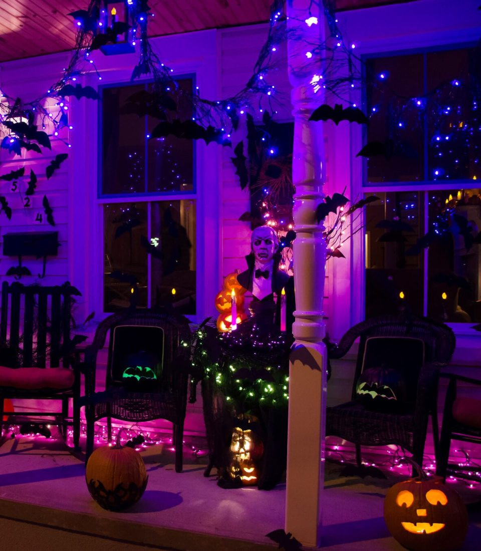 Halloween Lighting Ideas
 51 Spooky DIY Halloween Front Porch Decorating Ideas This