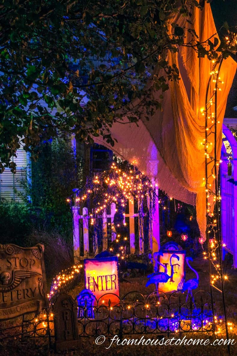 Halloween Outdoor Lights
 Halloween Outdoor Lighting Ideas 18 Spooky Ways To Light