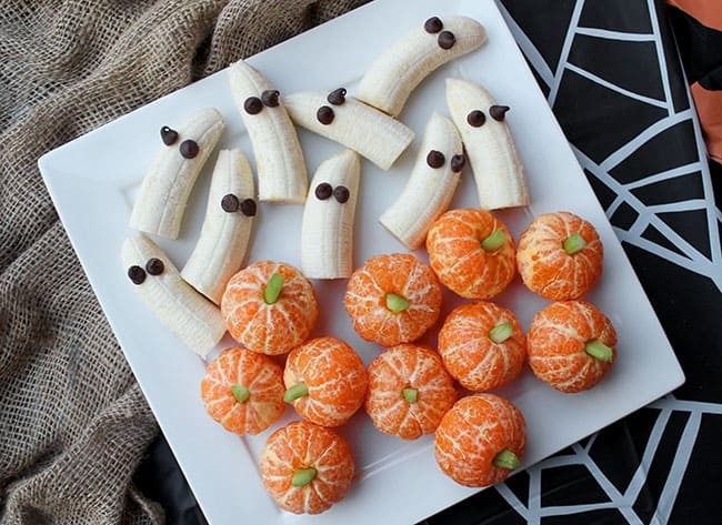 Halloween Party Snack Ideas
 Halloween Party Ideas Appetizers Dinner and Desserts