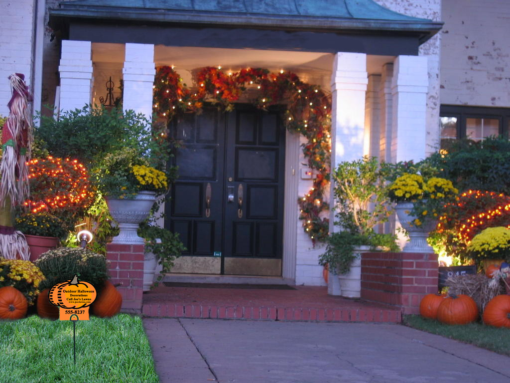 Halloween Porch Decor
 Outdoor Halloween decorations and lawn care marketing idea