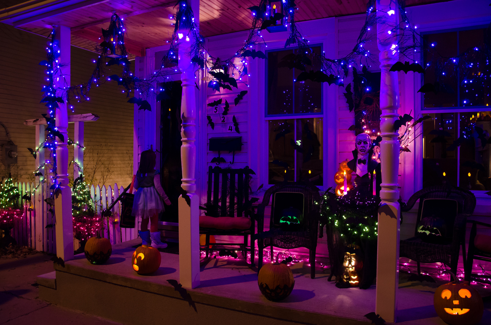 Halloween Porch Light
 plete List of Halloween Decorations Ideas In Your Home