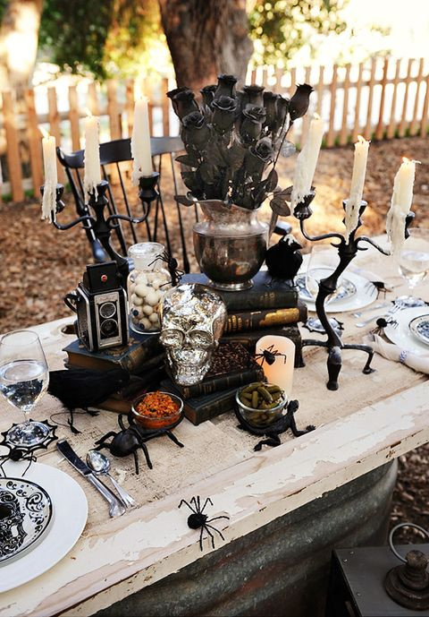 Halloween Table Centerpieces
 21 Best Halloween Table Decoration Ideas DIY Halloween