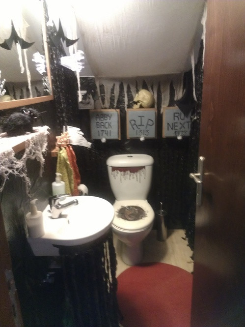 Halloween Toilet Decorations
 Does anyone decorate the bathroom Page 33