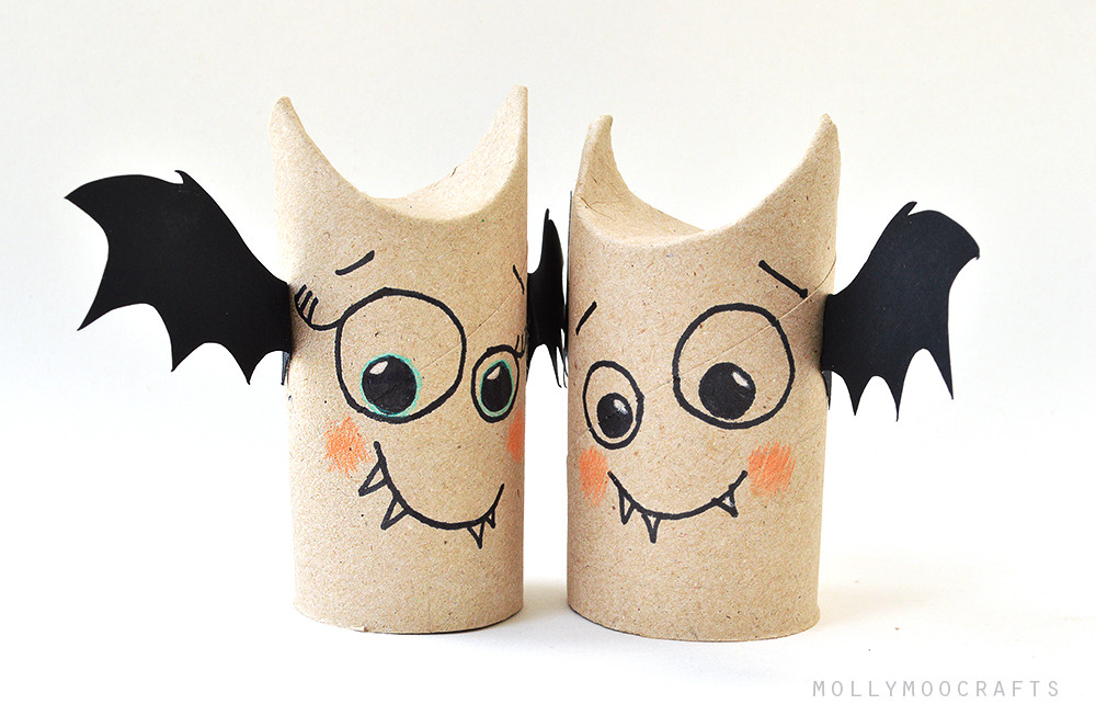 Halloween Toilet Paper Roll Crafts
 English is FUNtastic 5 minute Halloween Craft