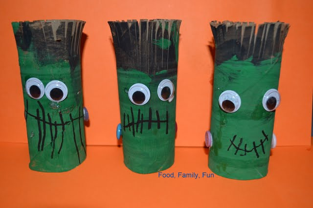 Halloween Toilet Paper Roll Crafts
 Food Family Fun October 2011