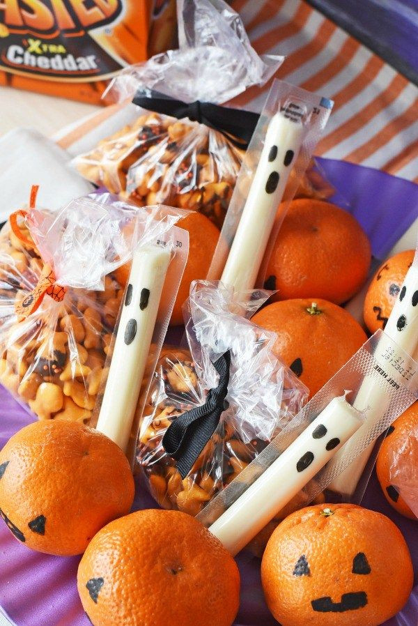 Halloween Treat Ideas For School Party
 Best 25 Healthy halloween treats ideas on Pinterest