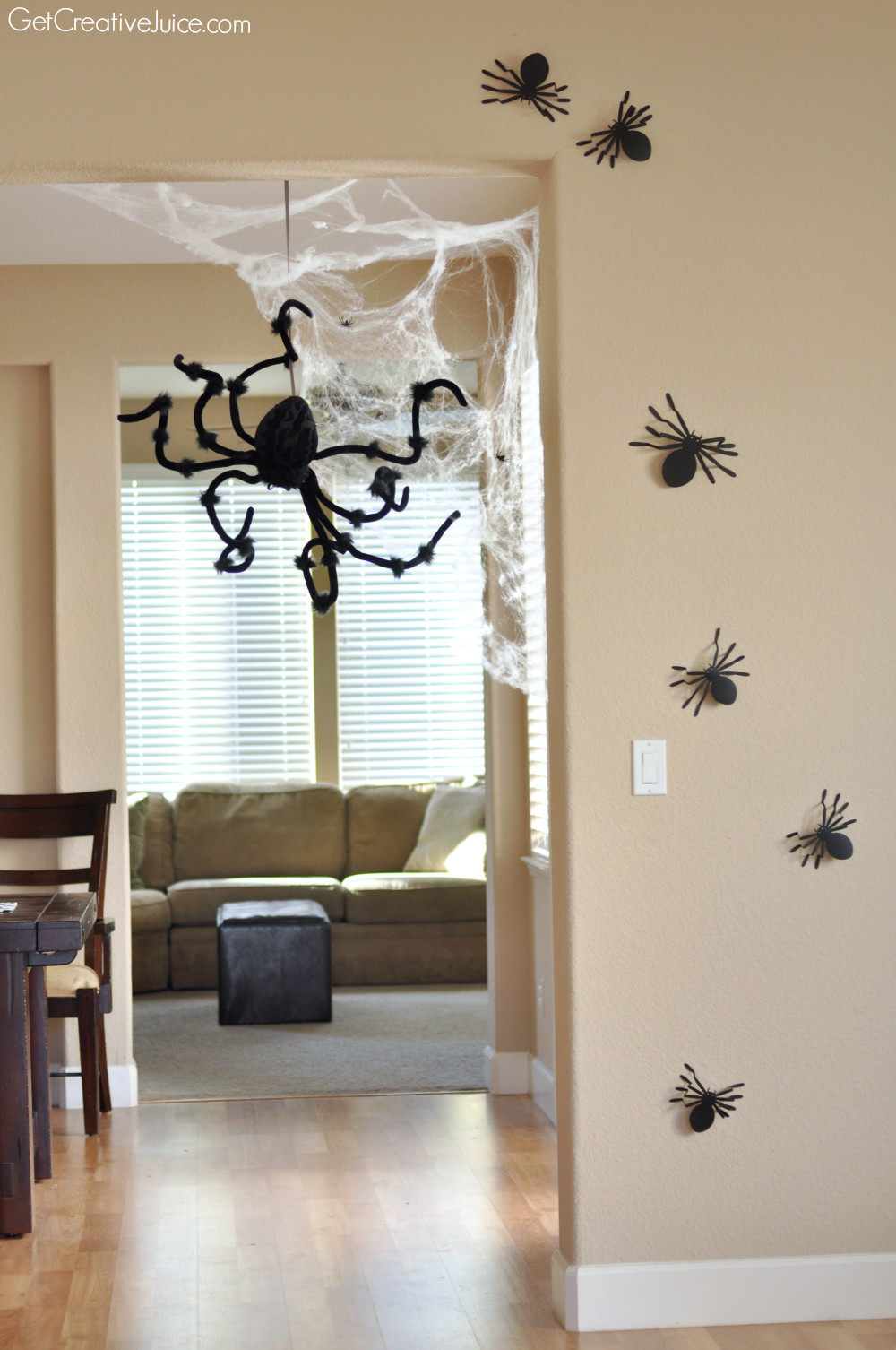 Halloween Wall Decor
 Halloween Decorations Home Tour Quick and Easy Ideas