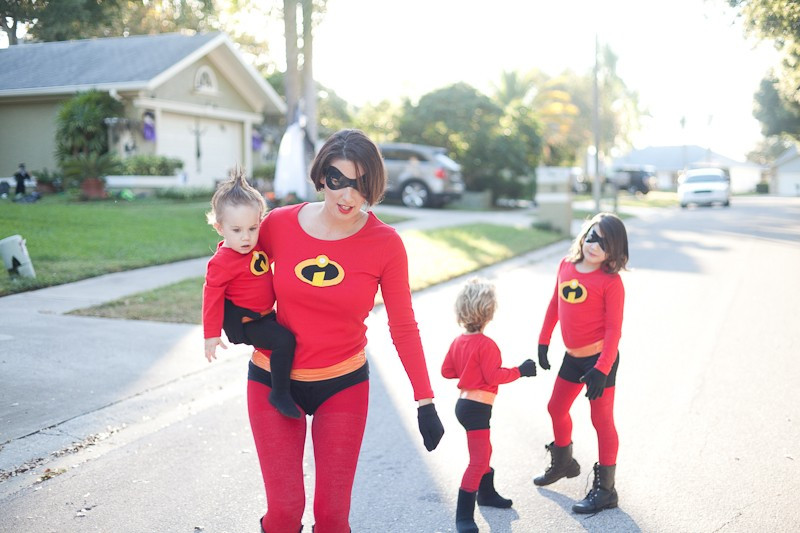 Incredibles Costume DIY
 Easy Incredibles Family Costume Life