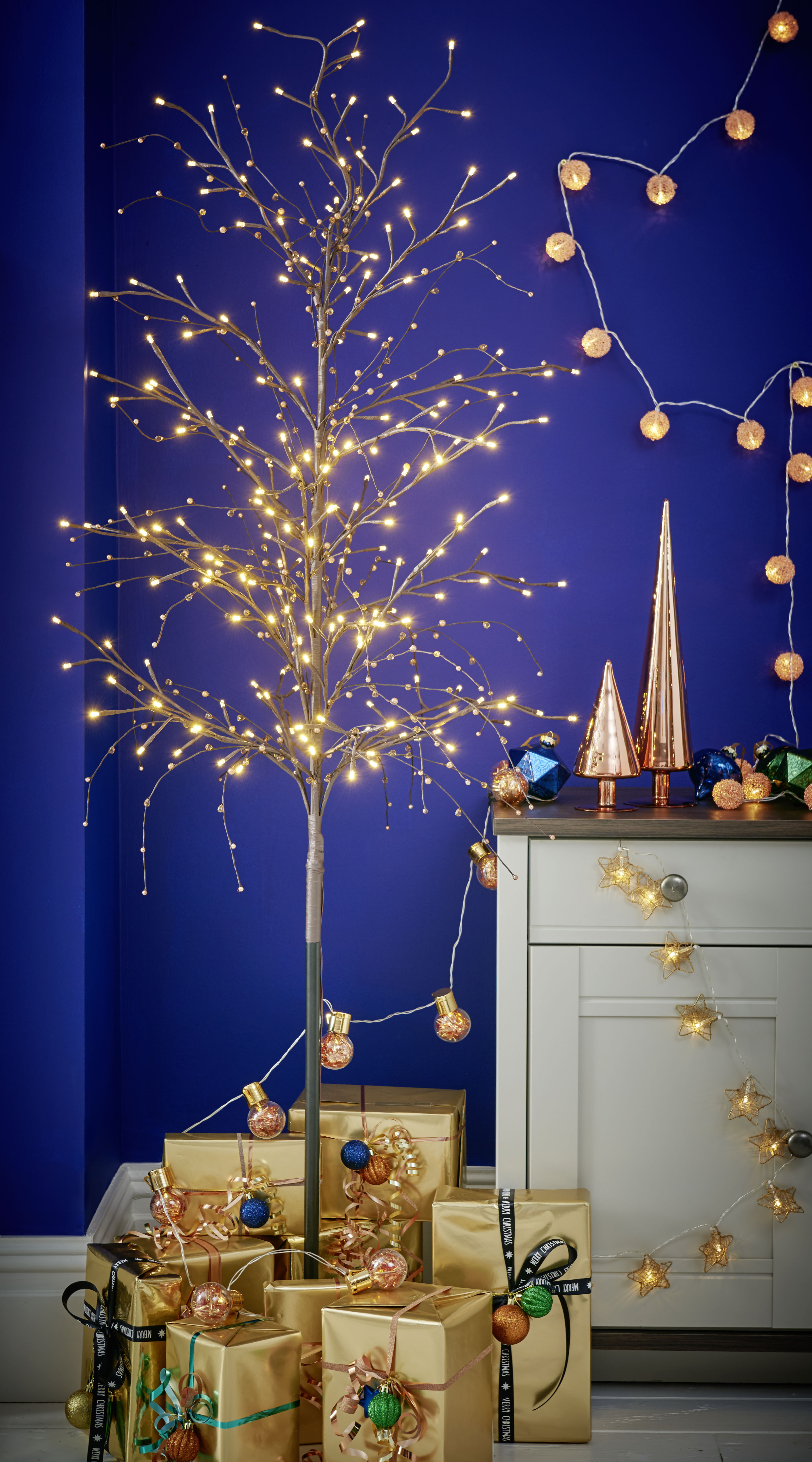 Indoor Christmas Lights
 How To Choose The Best Indoor Christmas Lights