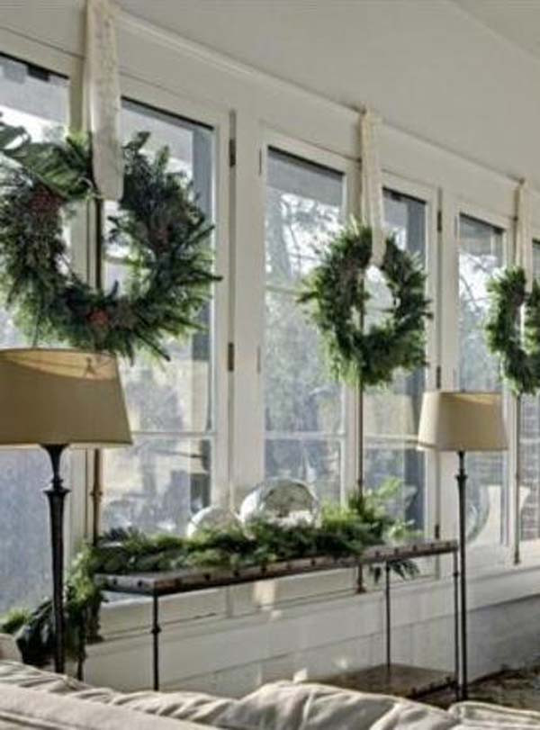 Indoor Window Christmas Decorations
 Top 30 Most Fascinating Christmas Windows Decorating Ideas