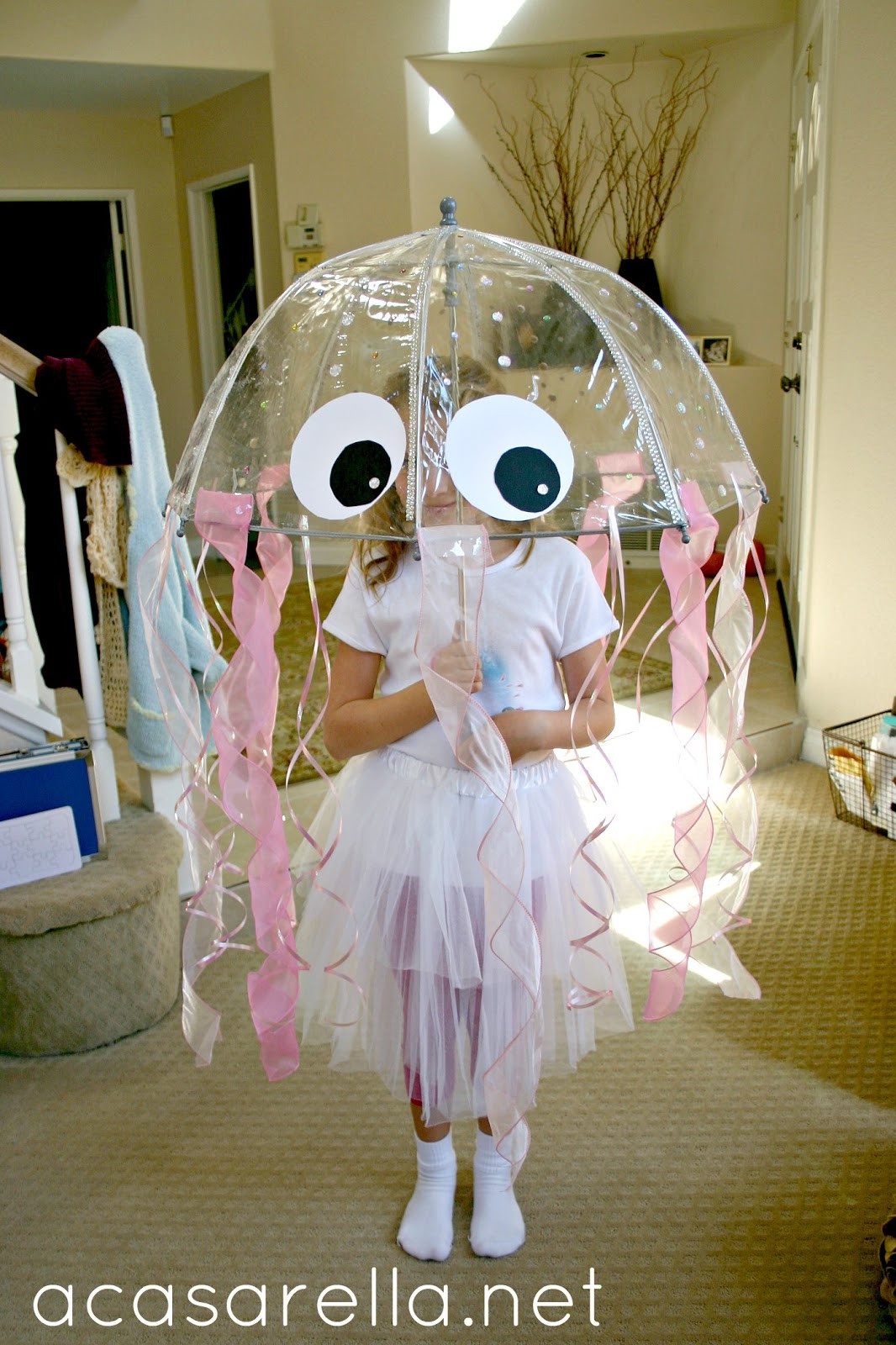Jellyfish Costume DIY
 DIY Jellyfish Costume