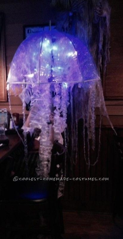 Jellyfish Costume DIY
 Best 25 Jelly fish costume ideas on Pinterest