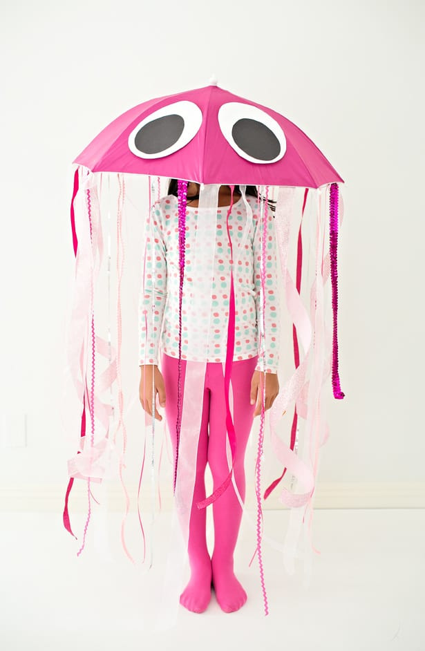 Jellyfish Costume DIY
 EASY DIY JELLYFISH HALLOWEEN COSTUME FOR KIDS