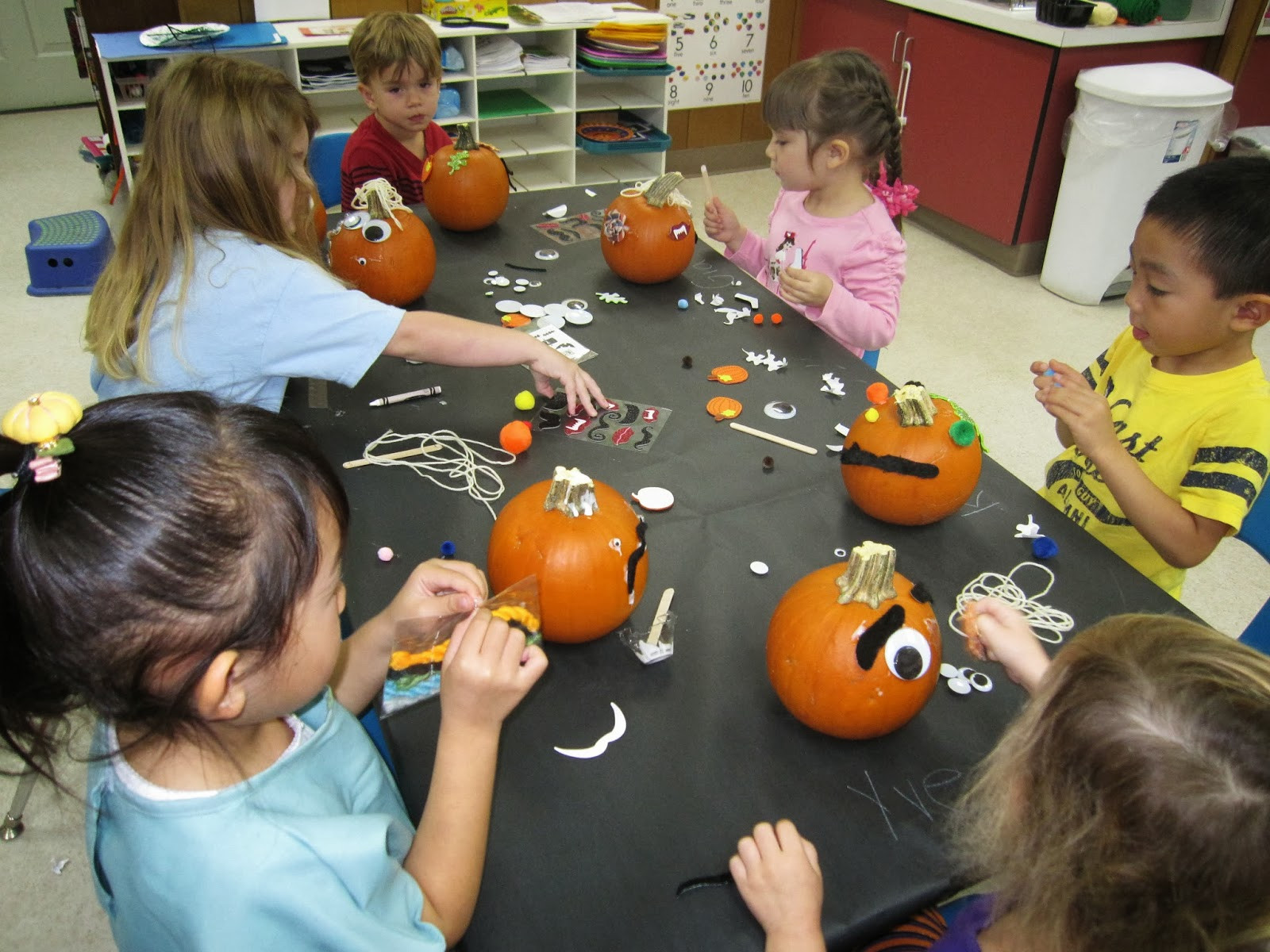 Kindergarten Halloween Party Ideas
 Preschool For Rookies Preschool Halloween Party