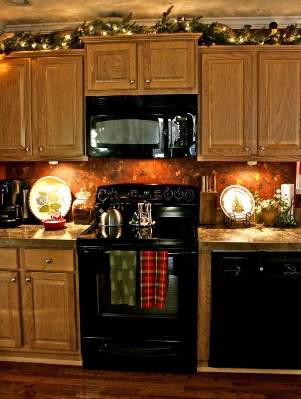 Kitchen Cabinet Christmas Decorating Ideas
 Best 25 Apartment christmas decorations ideas on