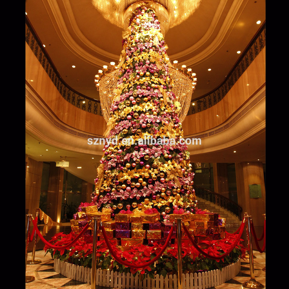 Large Indoor Christmas Decorations
 Artificial Lighted Indoor Christmas Tree Decoration
