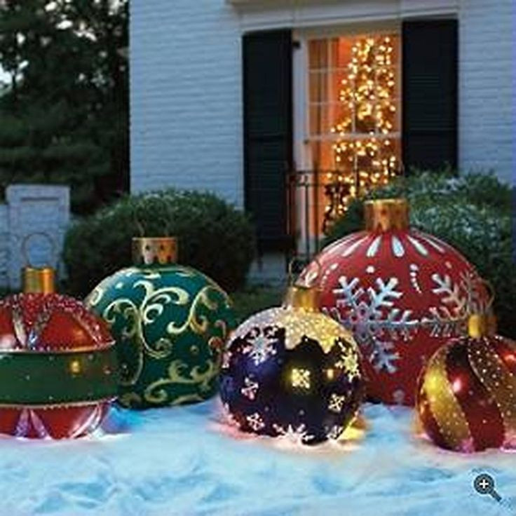 Large Outdoor Christmas Balls
 25 unique outdoor christmas decorations ideas on
