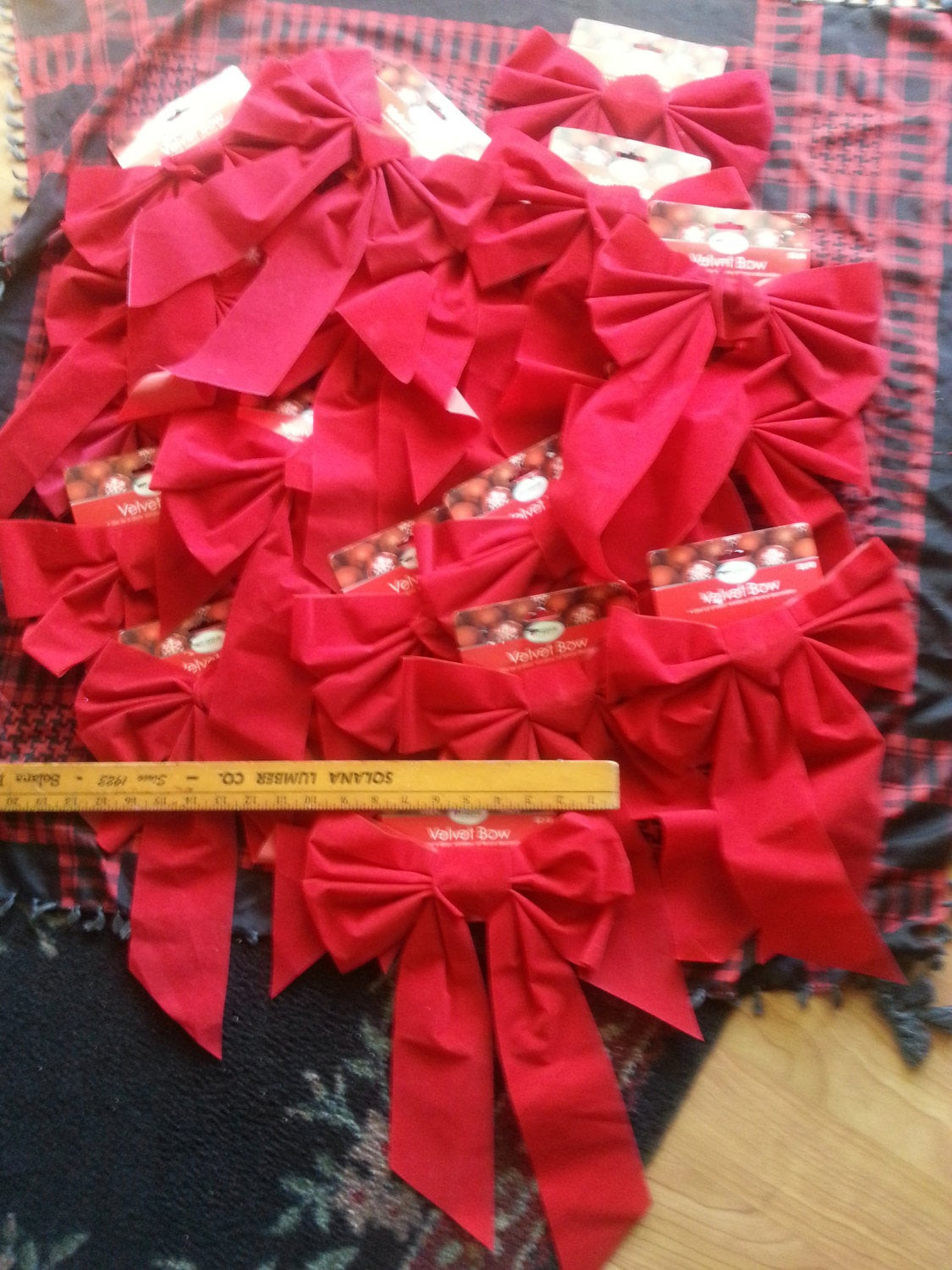 Large Outdoor Christmas Bows
 Christmas Bows Lot of 20 Deep Red Velvet Indoor Outdoor