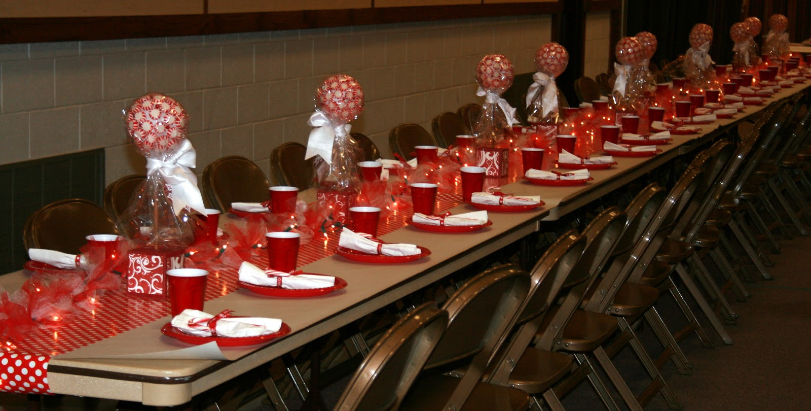 Lds Ward Christmas Party Ideas
 Little Miss Suzy Q Ward Christmas Party Center Pieces