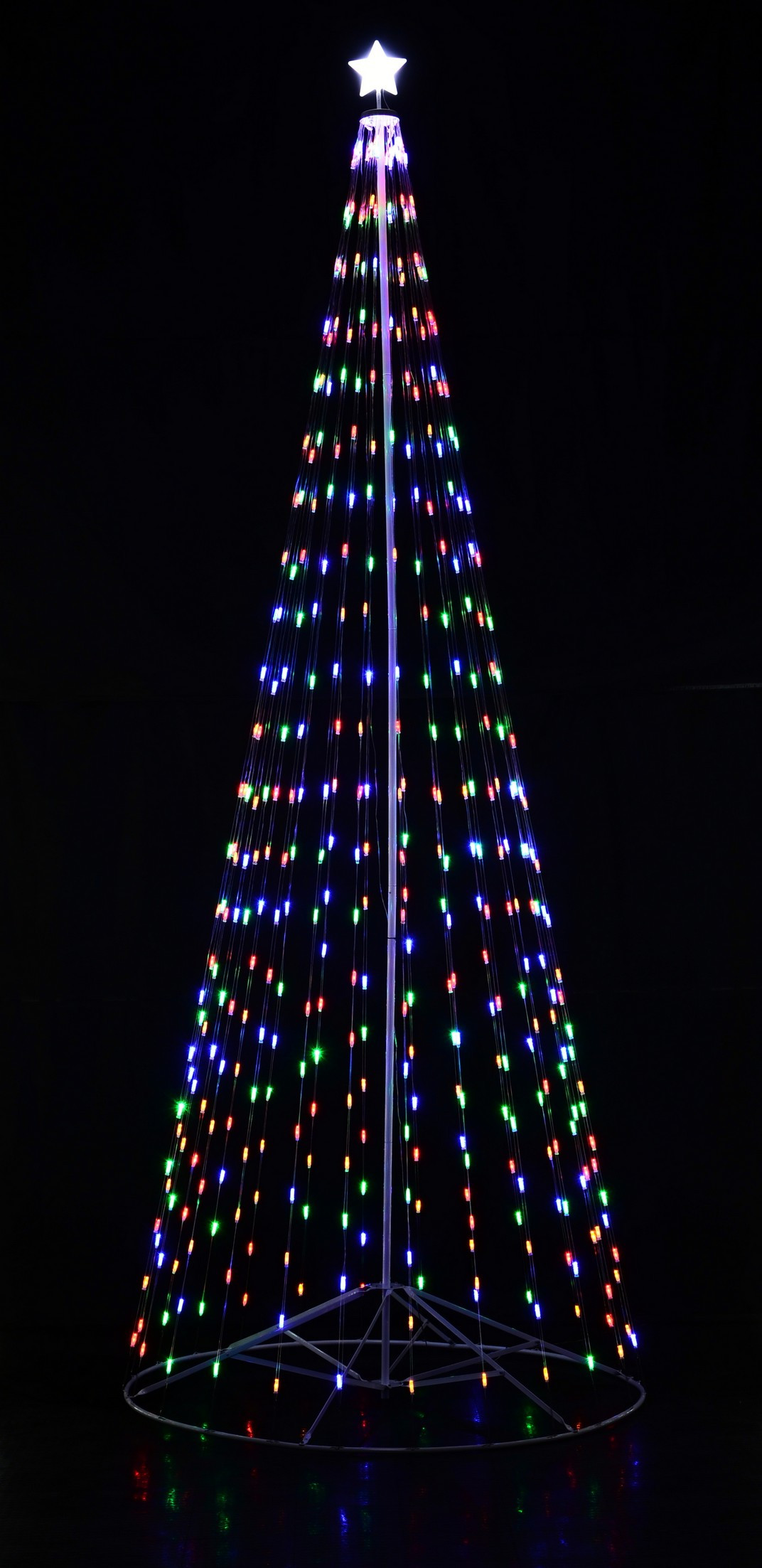 Led Outdoor Christmas Tree
 144″ 12 ft Outdoor Multi Color LED Cone Tree w Collapsible