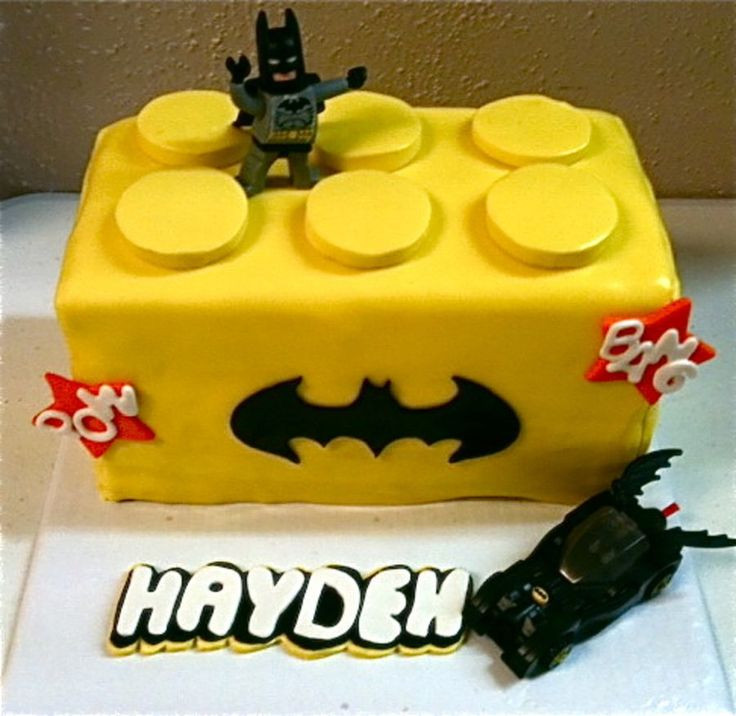 Lego Batman Birthday Cake
 25 best ideas about Lego batman cakes on Pinterest