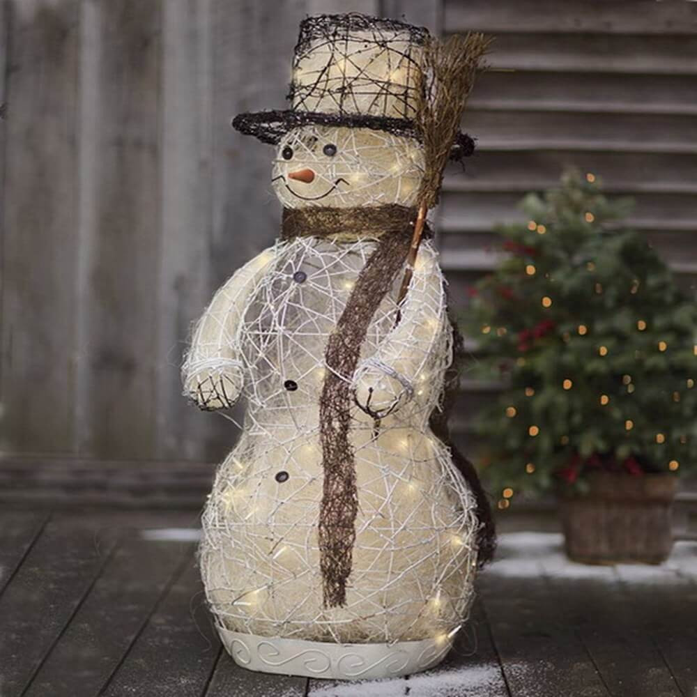 Lighted Outdoor Christmas Decorations
 9 Dreamy Christmas Outdoor Decor Ideas s