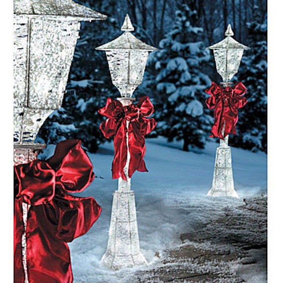 Lighted Outdoor Christmas Lamp Post
 X LARGE 4FT SNOW LAMP POST LANTERN OUTDOOR LED LIGHT