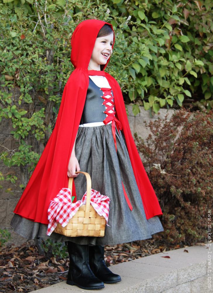 Little Red Riding Hood Costume DIY
 19 Awesome DIY Halloween Costumes To Start Making Now